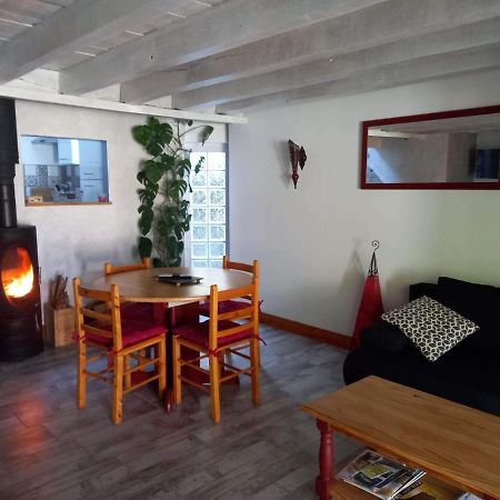 Gite, Jacuzzi & Vin Au Grenier De Madiran Exterior foto